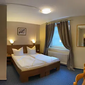 Ansbach Am Kadewe Hotel