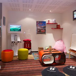 Отель Novotel