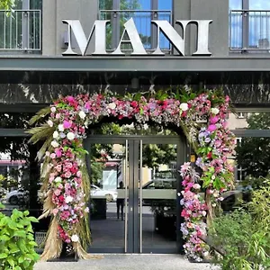 Mani By Amano Hotel